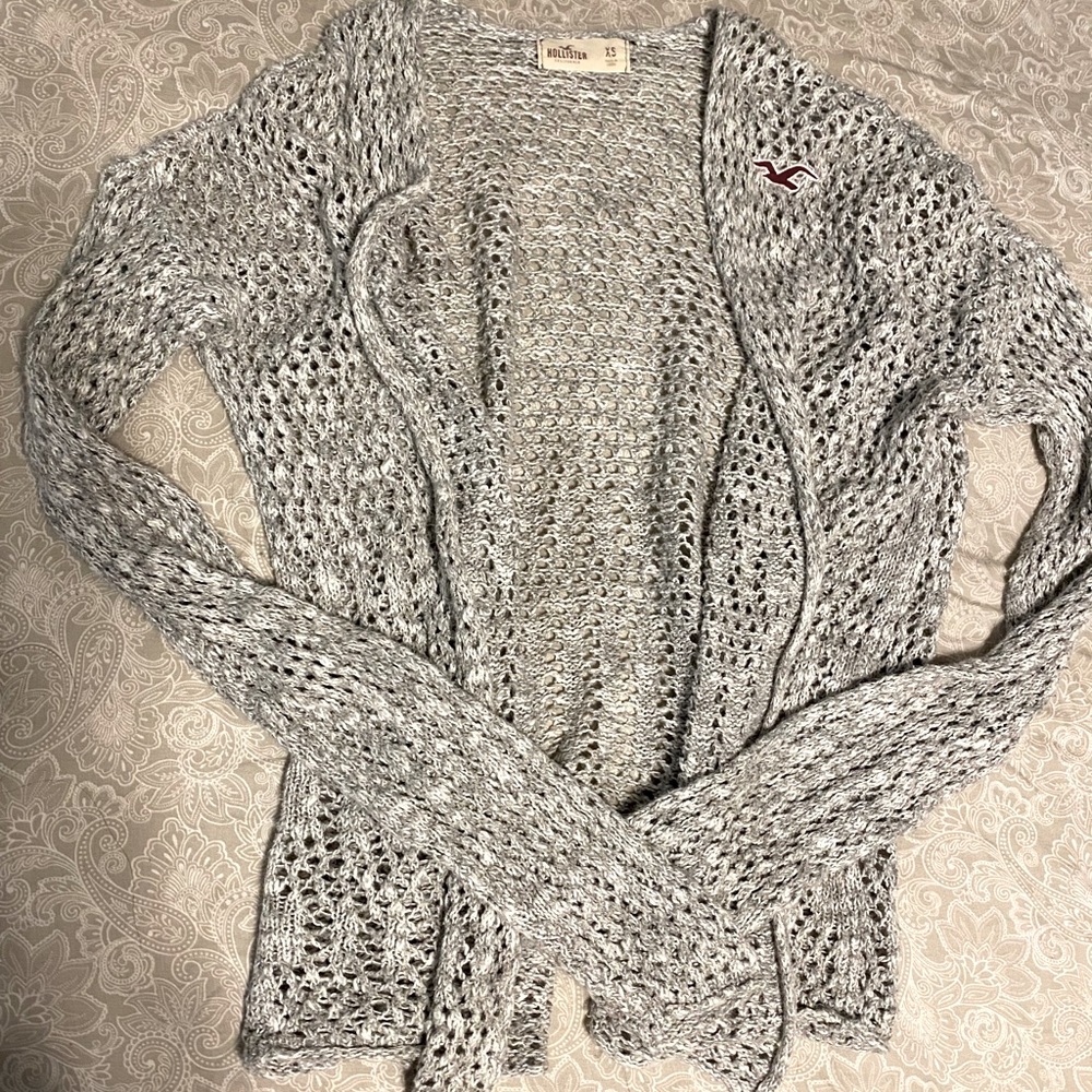 Hollister cardigan